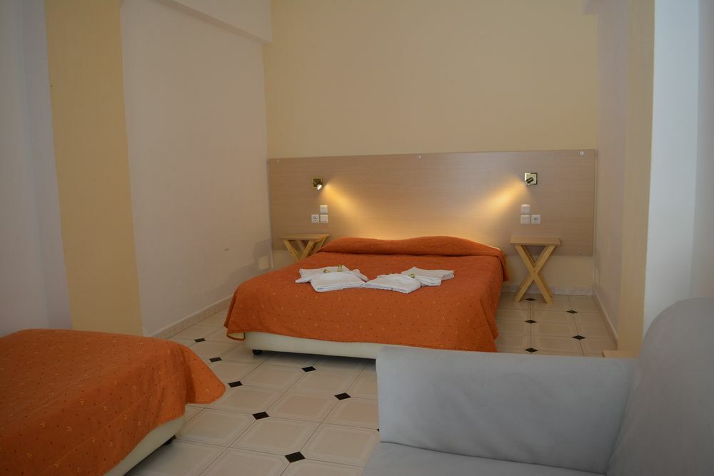 Anemomilos Suites Fira  Ngoại thất bức ảnh